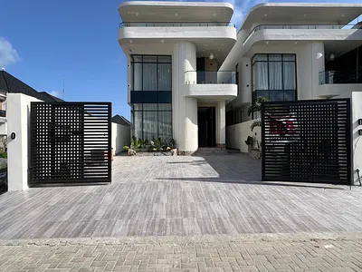 Exquisitively Finished 5 Bedroom Detached Duplex with BQ & Swimmin