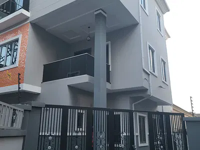 Newly Built 5 Bedrooms Fully Detached Duplex