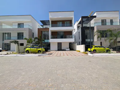 Brand New 6 Bedroom Detached Duplex with Elevator & Cinema