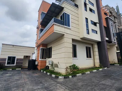 Luxury Two Bedroom Block of Flat