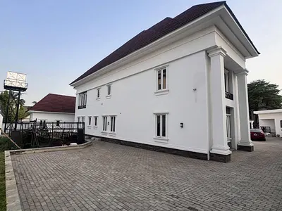 Luxury 4 Bedrooms Fully Detached Duplex with BQ