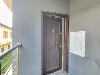 Very Spacious Luxurious Room with Balcony Upstairs