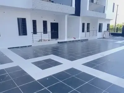 Luxury 2 Bedroom Apartment