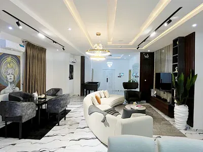 Luxury Smart Furnished 3bedroom Apartment