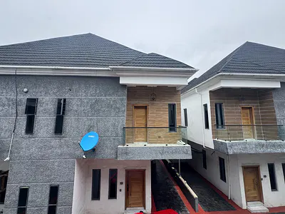 Relatively New 4 Bedroom Semi Detached Duplex with BQ