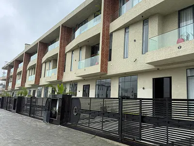 Luxury 5 Bedroom Terrace Duplex