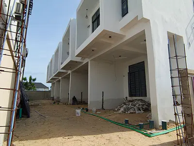 Premium 3-Bedroom Terrace Duplex with BQ Limited Corner Pieces Avail