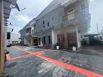 A Fairly Used 4 Bedroom Semi Detached with BQ — Orchid, Lekki, Lekki, Lagos