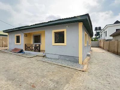 Neatly Renovated 3 Bedroom Bungalow