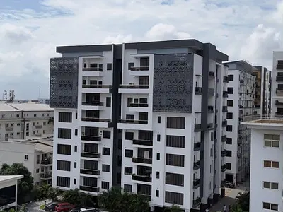 Fully Serviced 4 Bedroom Apartment with Pool, Gym, Waiting Area
