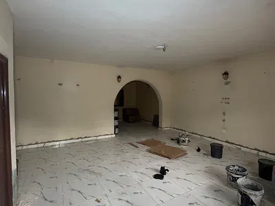 Well Built Spacious 3 Bedroom Flat Under Renovations