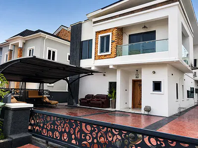 4 Bedroom Fully Detached Duplex with BQ