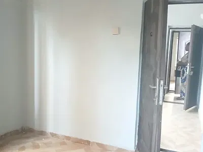 2 Bedrooms Flat
