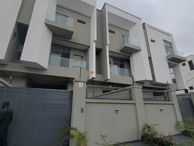 Luxury 4bedroom Terrace Duplex with a BQ