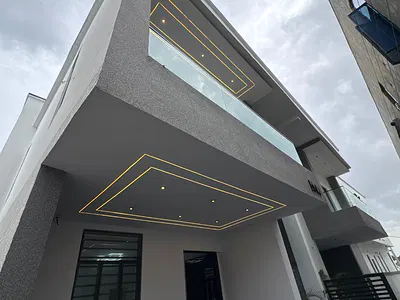 Astonishing 4 Bedroom Fully Detached Duplex