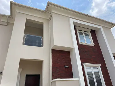 5 Bedroom Semi-Detached Duplex with BQ
