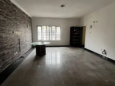 1 Bedroom Flat