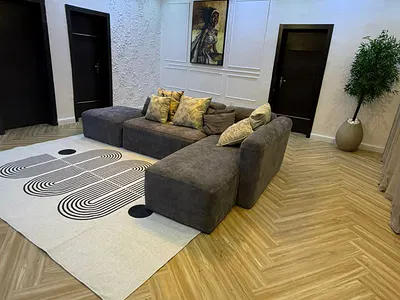 2 Bedrooms Flat