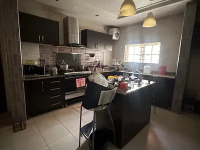 Three (3) Bedrooms Apartment