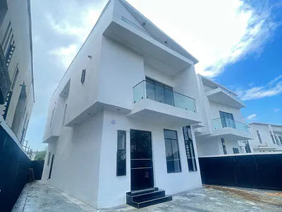 Luxury 4 Bedroom Detached Duplex and 1 BQ