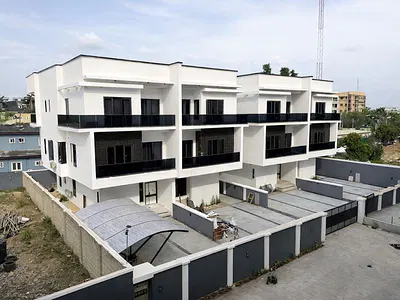 Luxury 5 Bedroom Semi Detached — Ikeja, Lagos