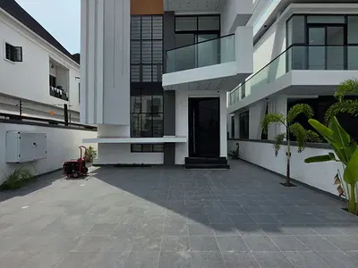 Alluringly Finished Luxury 5 Bedroom Detached Home with BQ & Swimming