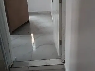 Spacious Downstairs Mini Flat { Video}
