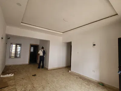 Luxurious Massive Brand New 2 Bedroom Flat