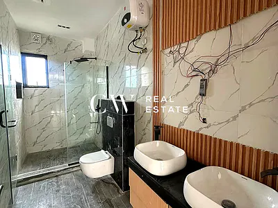 4 Bedroom Terrace in Lekki Phase 1