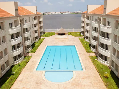 3&4 Bed Waterfront Flats with Pool Jetty BQ Banana Island Estate