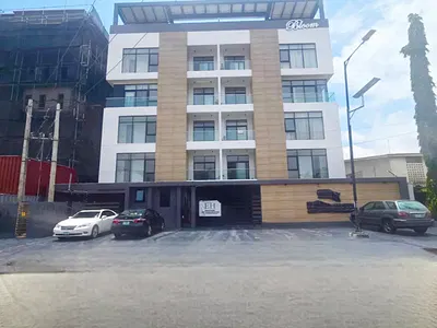 3 Bedroom Apartments with Pool, Gym and Elevator