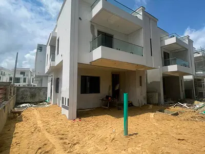 Finelly Finished 4 Bedroom Detached Duplex