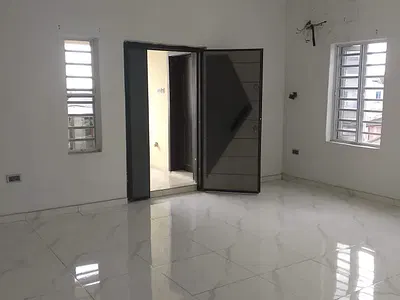 Relatively New 3 Bedroom Flat
