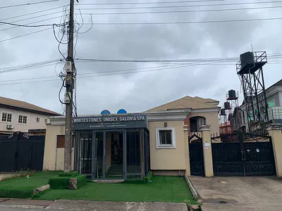 3 Bedroom Flats (2units)