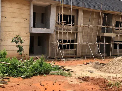 Massive 4 Bedroom Terraced Duplex with BQ