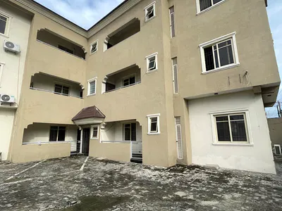 Super Spacious 1 Bedroom Apartment