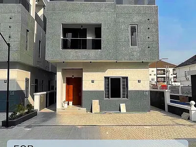 This Beautiful 5 Bedroom Fully Detached Duplex