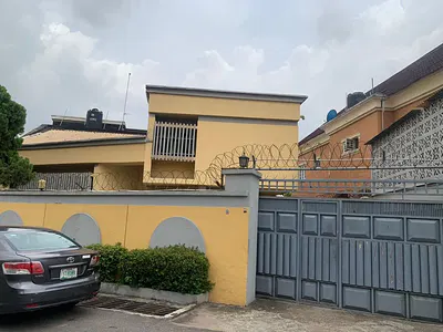 Exclusive 5 Bedroom Detached Duplex with BQ