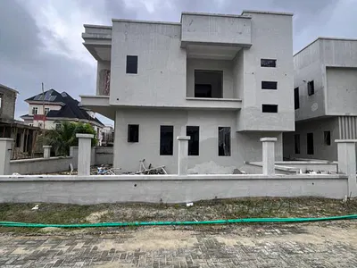 4 Bedroom Detached Duplex