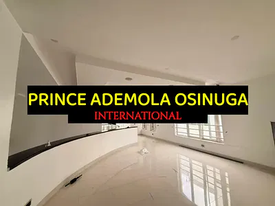 5 Bedroom Detached House + BQ + Swimming Pool