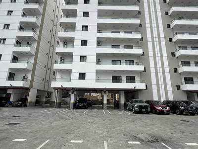 Luxury 3bedroom Apartments with BQ