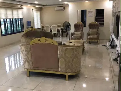 Luxury 5bedrooms House with Swimming Pool and Solar Panel