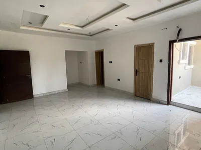 Standard 2 Apartment