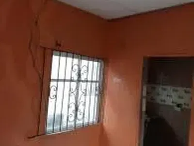 Self Contain