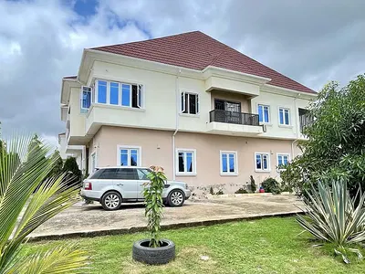 Smart 4 Bedroom Semi-Detached Duplex