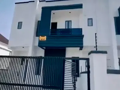Distress Deal! Brand New 4 Bedroom Semi Detached Duplex