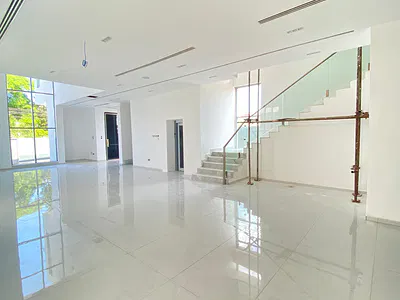 An Elegant 4 Bedroom Fully Detached with BQ