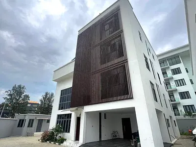5-Bedroom Fully Detached Duplex in Banana Island Estate with Pool