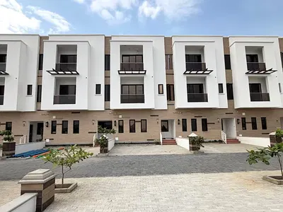 4 Bedroom Terrace Duplex+bq