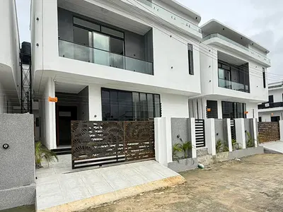 Contemporary 4 Bedroom Fully Detached Duplex + a Room BQ